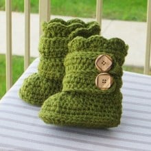 Toddler Classic Snow Boots, US sizes 5,6, 7 and 8- $5.50