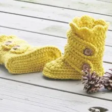Child's Classic Snow Boots Crochet Pattern, US Kid's sizes 9 to 4 - $5.50