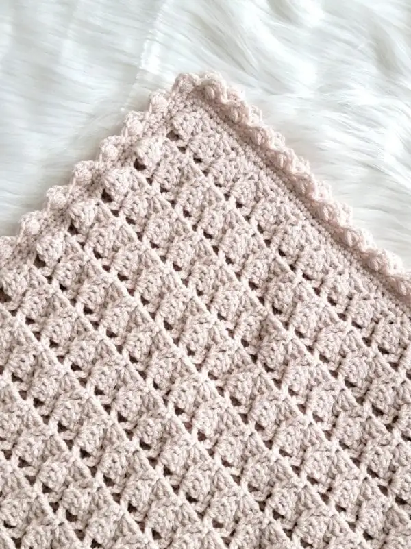 Crochet Baby Afghan closeup with puff stitch 