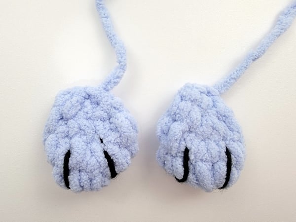 Finished paws of crochet dog love
