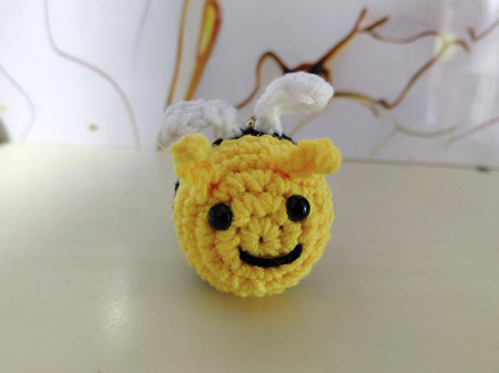 Antennae added to the crochet bee