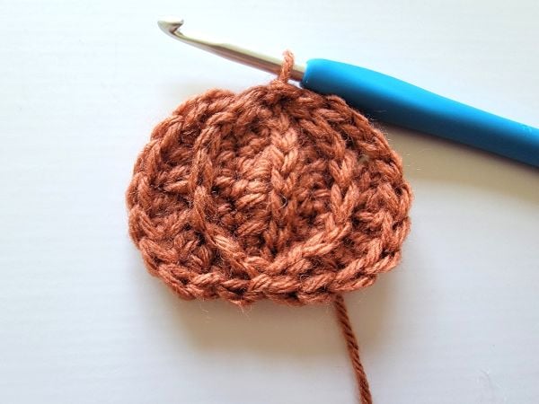 Round 3 completed, now shows a pumpkin shape with 4 sections